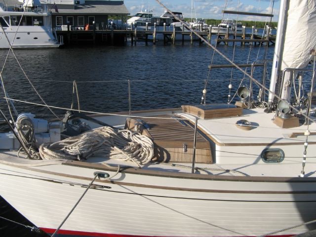 The bow with storage box, a rarely-seen option